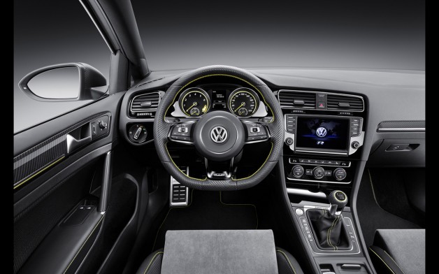 2014 Volkswagen Golf R 400 5 628x392 Auto China 2014