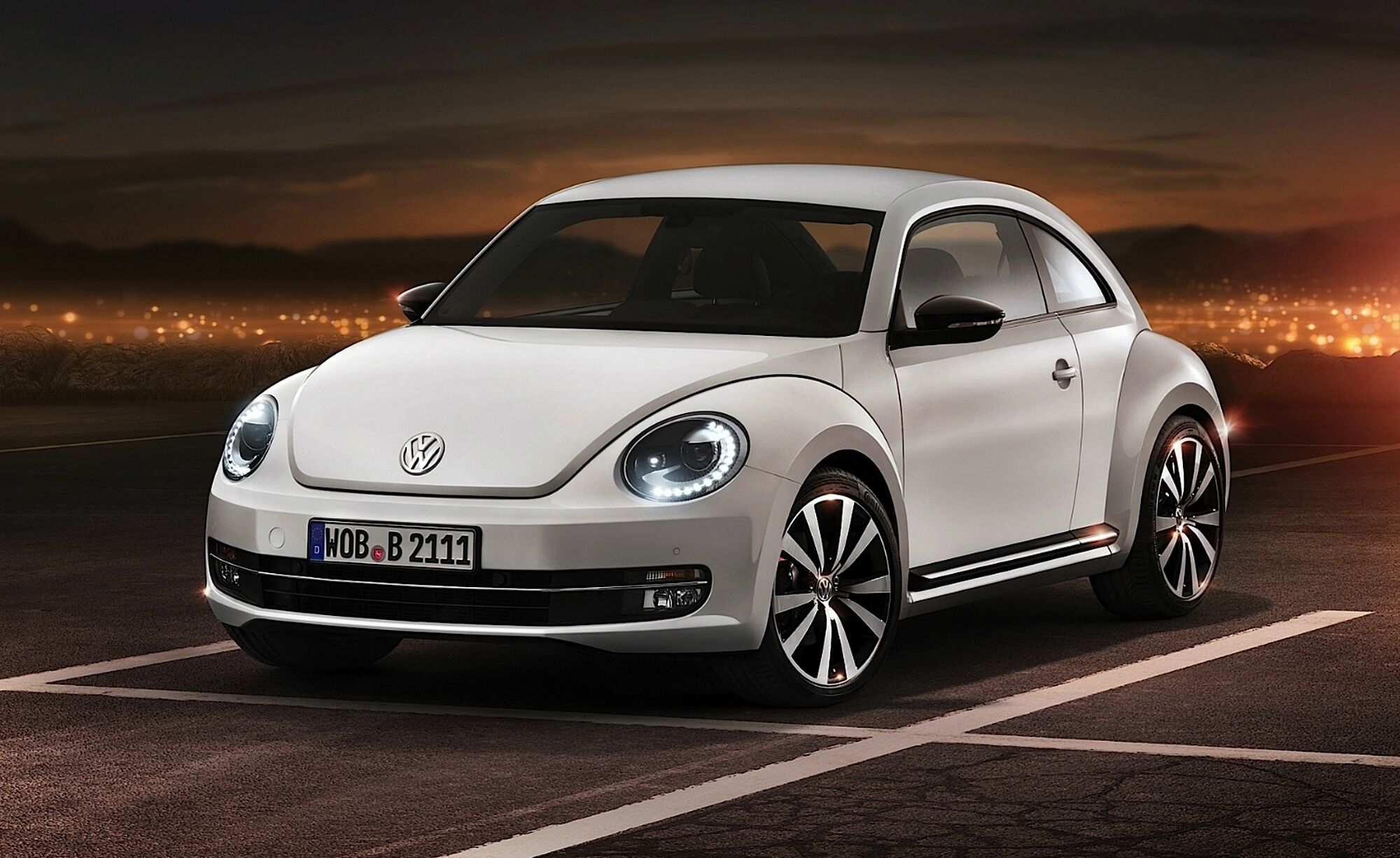 *NEW* DELUXE ‘BERRY’ BOBBLE HAT Hayburner VW Magazine *NEW* Volkswagen Beetle 